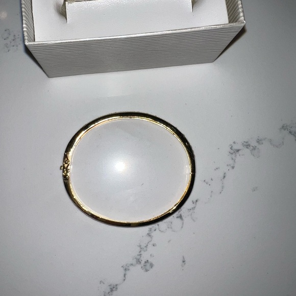 Genuine Diamond & Gold Plated Bangle Bracelet - Picture 4 of 5